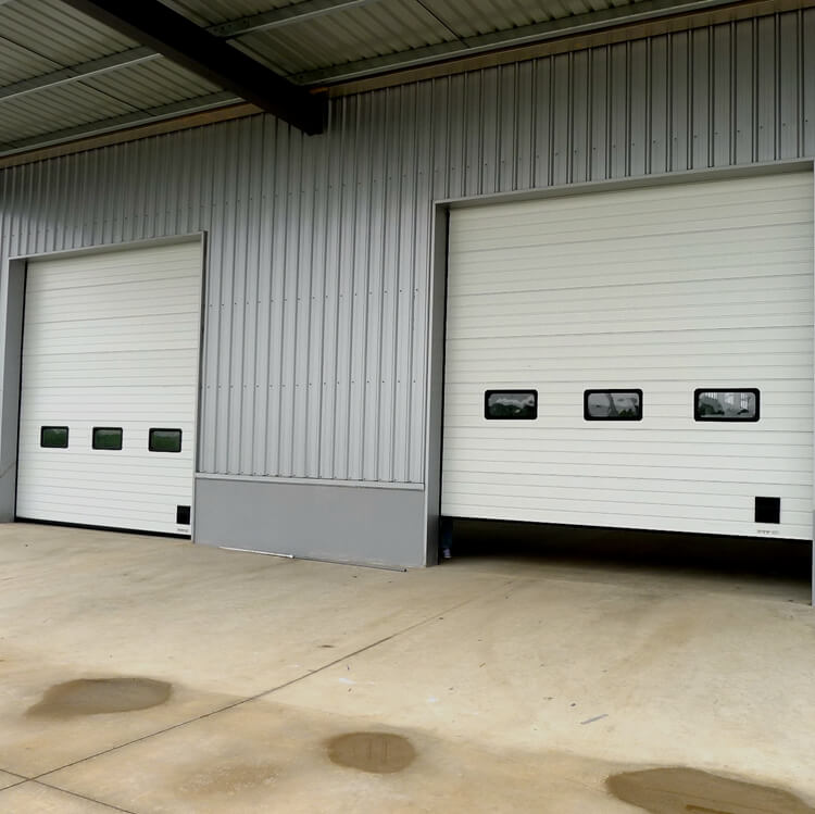 食品工廠防蚊蟲的提升門插圖 食品工廠防蚊蟲的提升門插圖